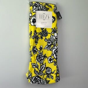 Leeza |Yellow Floral Oversized Blanket Throw 60”x70”